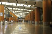 疫情衝擊　樟宜機場第二航廈5月1日起停止營運18個月