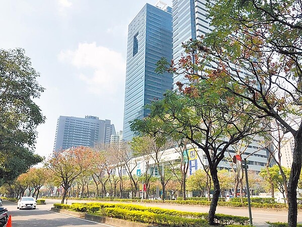 市政路延伸工程啟動,未來完工後將直接貫穿科技走廊,帶動市政路房市發展。(圖/黃繡鳳)