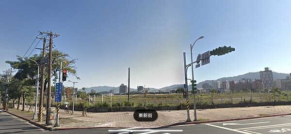 大南港案公告標售,土地面積逾7500坪,每坪土地單價逾350萬元,推估標售底價估值落再260至270億元間,為今年最大宗所有權土地標售案。圖/翻攝自Google地圖