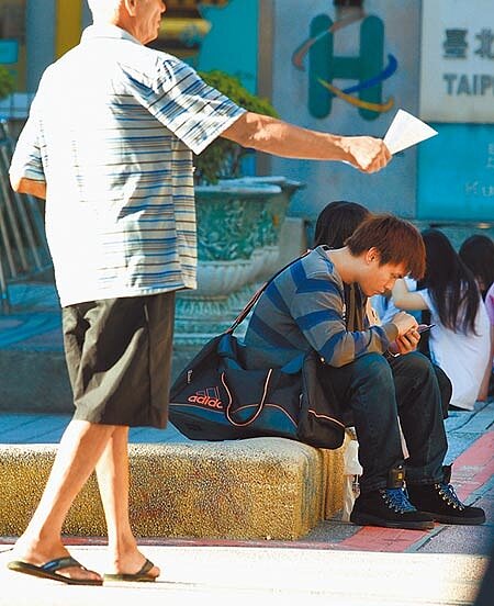 兩種隱藏性失業圖╱本報資料照片