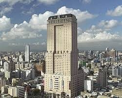 高雄星級飯店龍頭漢來全面減薪18%,引起飯店界震撼。圖/取自漢來飯店官網