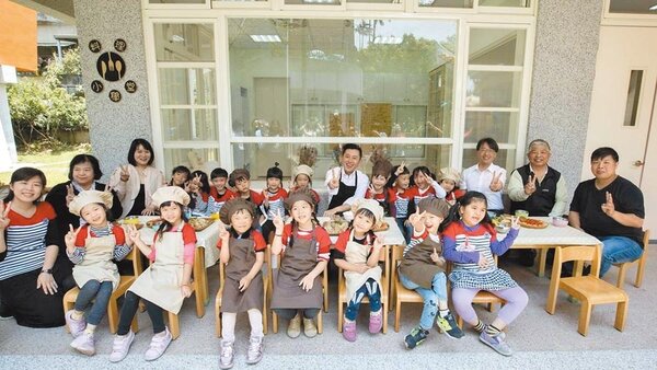 新竹市今年的公幼與非營利幼兒園名額將大增90個名額，每人更有2次抽籤機會，提升就讀的機會。（陳育賢攝）