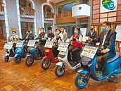 低油價　凸顯電動機車高月租費