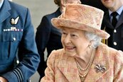 英國女王滿94歲　共體時艱比平常更低調