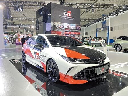 神車豐田Altis將在29日上市GR SPORT性能版車款。總代理和泰汽車在2019年底的台北車展上,就率先展出概念車,預告新車登台。圖/陳信榮