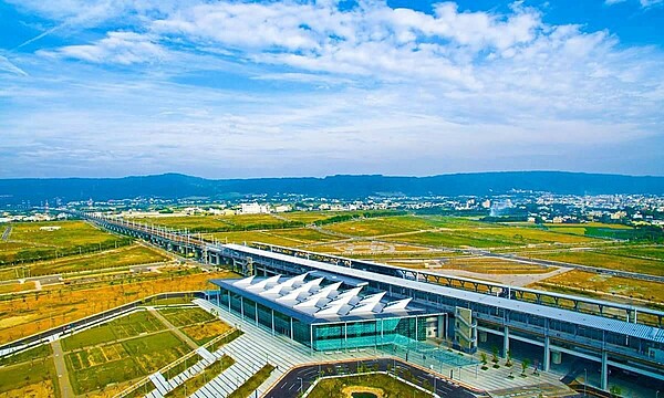 彰化縣政府29日辦理彰化高鐵特定區區段徵收土地標售,仍標脫13筆土地,面積為5.9797公頃,共標得地價款17億4604多萬,標脫率達32%。照片/彰化縣政府提供