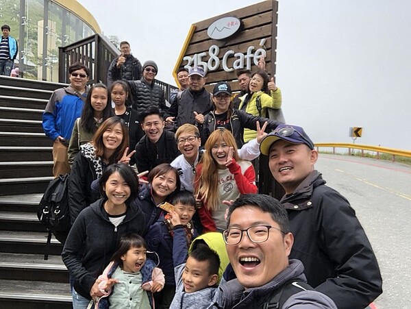 葉鈴鈴店東「共好」的帶隊風格,夥伴們向心力一百分,許多資深人員已跟隨她超過10年。圖/好房網資料照