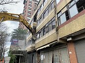 新北高危海砂屋　將可強拆