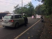 抹茶山人潮退　宜蘭五峰旗停車場下午2點25分解除管制