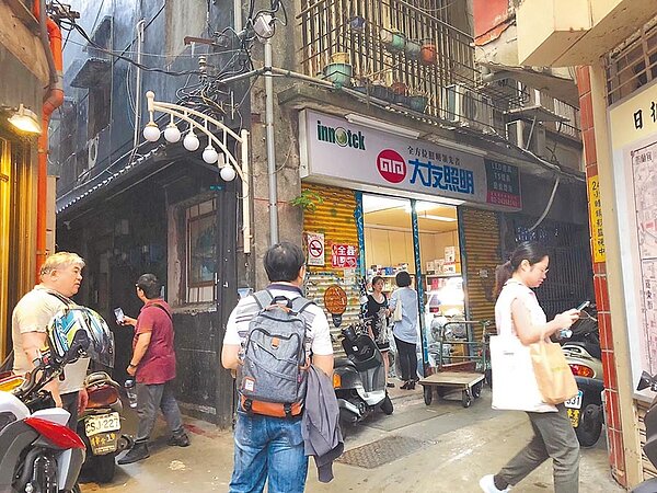 文化部補助私有老建築計畫,基隆市有9件老屋申請全部過關。圖為哨船頭老屋。圖/基隆文化局提供