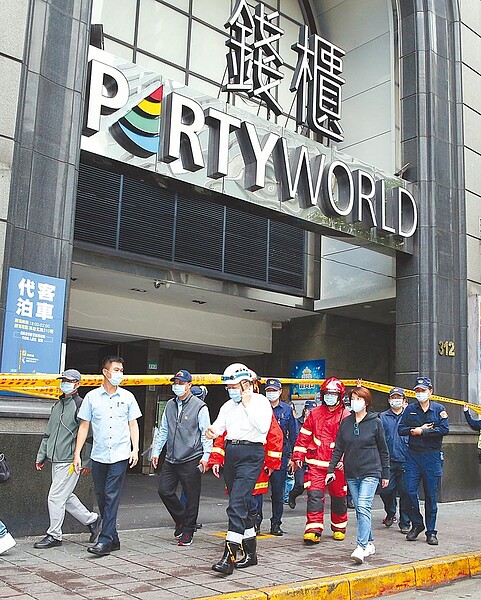 錢櫃KTV大火,釀6人死亡慘劇,卻僅依《消防法》開罰業者48萬元,資深檢察官劉承武就直言,罰責太輕,會給業者僥倖之心,難收嚇阻之效。(本報資料照片)