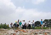 凌雲二村拆遷一團亂　垃圾、積水危害村民