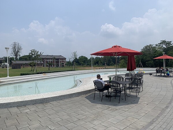 台南山上花園水道博物館戲水池每次換水要13噸,宣布暫停開放。圖/館方提供