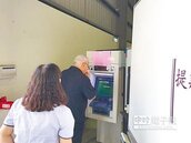 2月ATM交易　銳減3千億