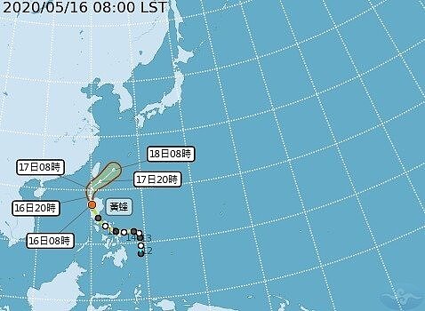 依最新颱風路徑顯示,黃蜂颱風自17日凌晨後可能逐漸影響台灣東部、東南部。圖/氣象局提供