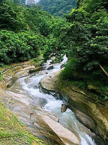 草嶺石壁有豐富天然地質景觀。圖／雲林縣政府新聞處提供