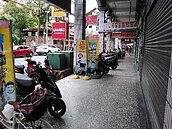 機車族注意！深坑這路段6月1日起不能停騎樓