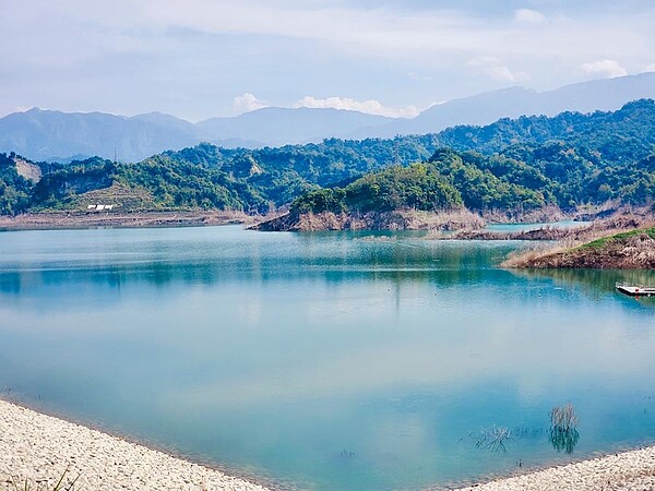 位於雲林縣斗六市及古坑鄉交界的湖山水庫，如雲林後花園。（周麗蘭攝）