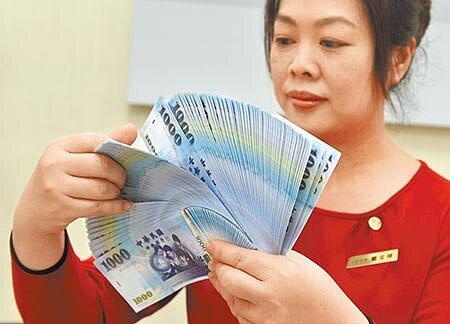 
科法斯集團亞太區經濟學家卡洛斯‧卡薩諾瓦（Carlos Casanova）表示，香港全年GDP預測值為「負」0.5％，台灣也難置身於外，台灣今年GDP要保2％有風險。（本報資料照片）
 