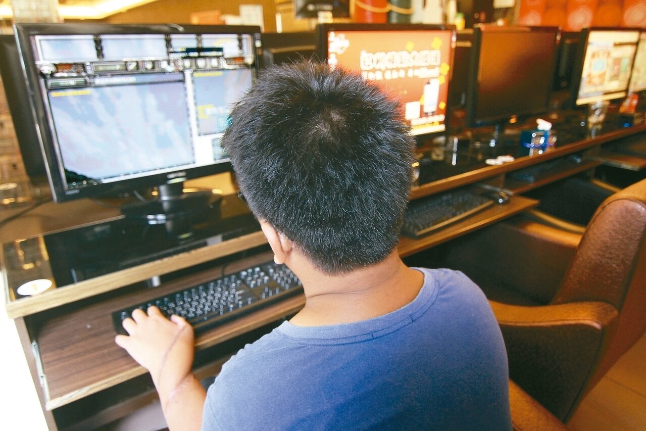 販賣遊戲幣的商家要注意稅課問題,國稅局已針對販售遊戲幣的收入,開徵營業稅。圖為示意圖。 圖/聯合報系資料照片