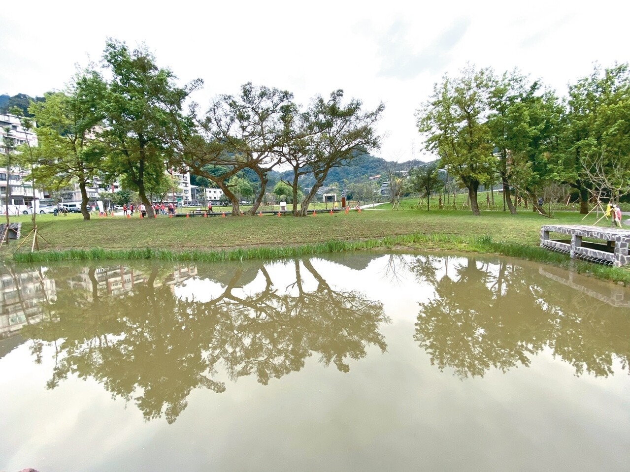 台北市四獸山下的永春陂濕地公園昨天上午開幕。 記者曾吉松／攝影
