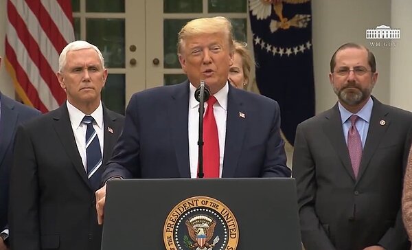 巴西總統波索納洛的新聞官確診，讓美國與巴西兩大國皮皮剉，因為他才隨波索納洛拜訪美國總統川普。圖／截自Twitter@realDonaldTrump