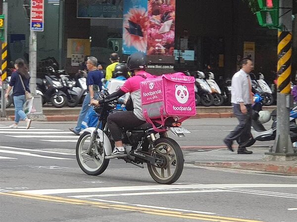 熊貓勞資雙方16日進行第3次調解會,再度破局。圖/基市府提供