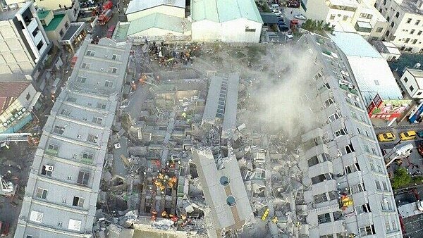 台南維冠大樓2016年因地震倒塌，釀115人罹難。圖／取自臉書《台南維冠金龍大樓災後專區》