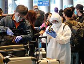 救觀光業加碼百億補助　月底端出方案