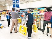 防堵瘋搶衛生紙　賣場啟動限購令