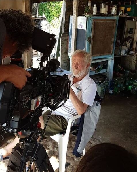 義大利81歲老翁莫蘭迪(Mauro Morandi)31年來始終是布德利小島(Isle of Budelli)的唯一居民。截自IG(@maurodabudelli)