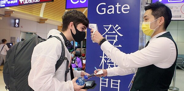 目前已經停止網路投保旅行綜合險的產險公司分別有富邦產險、國泰產險、新光產險、華南產險等多家。圖/中時報系資料照