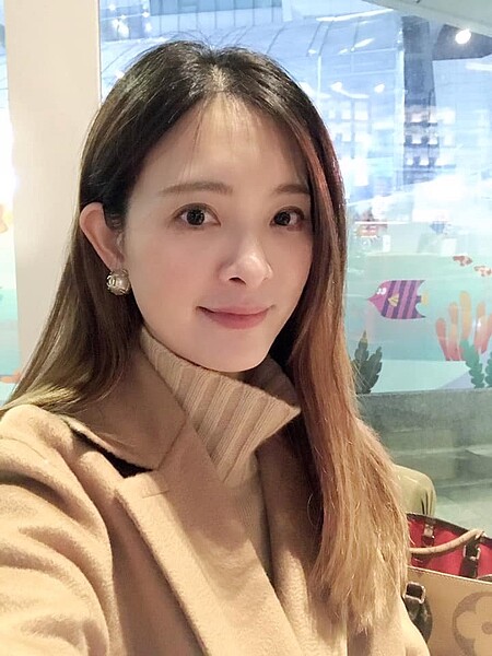國標女王劉真辭世令人不捨,她日前因嚴重主動脈瓣狹窄接受傳統手術,但術後心臟恢復不佳,且陸續發生腦部栓塞與出血,最終經救治無效。 圖/劉真臉書