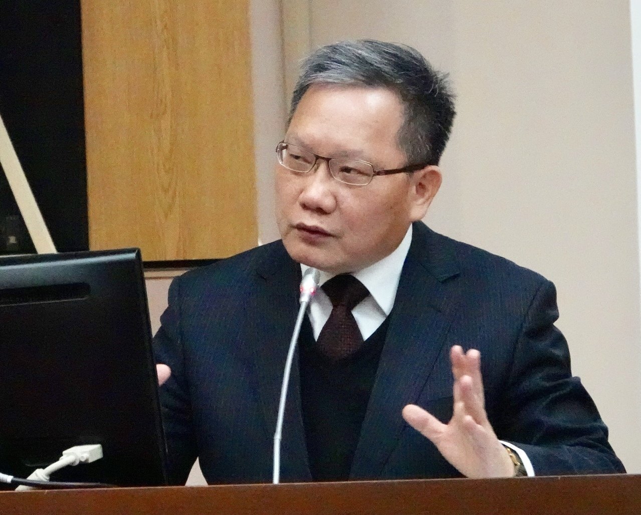 財政部長蘇建榮表示,我國因應疫情增加政府支出,但目前財政穩健,「沒有加稅的需求」。圖/聯合報系資料照片
