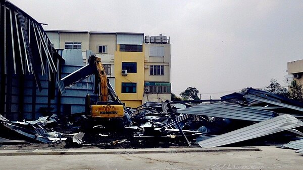 連假、周休助長農地搶建潮?中市都發局昨表示已成立專案,假日沒有空窗期,會排班馬上執法。 圖/中市都發局提供