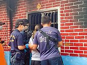 疑電線走火　關廟火燒厝奪4命