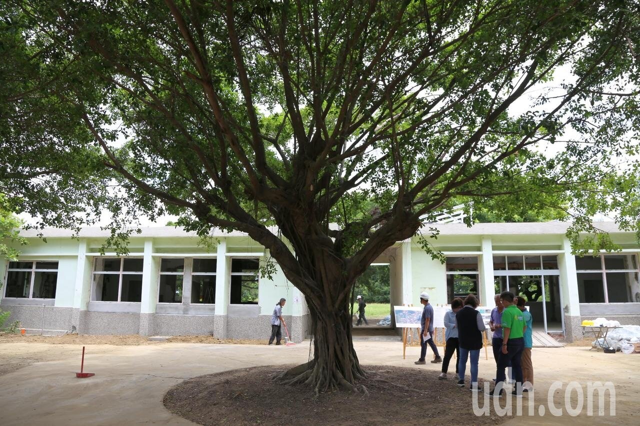 嘉義縣義竹國小埤前分校廢校後閒置多年，嘉義縣政府爭取經費改建成縣內首座校舍活化的長照服務據點。記者陳玫伶／攝影