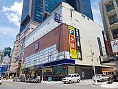 三多戲院熄燈　轉租全聯