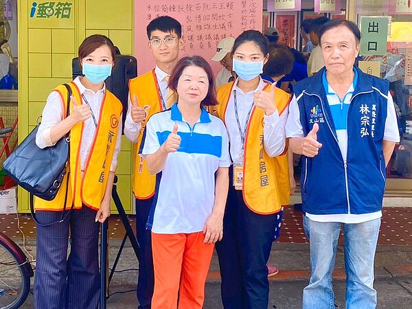 北市文山區萬隆里每年舉辦各式活動，永慶房屋都是最佳小幫手。圖／永慶房產集團提供