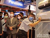 三倍券怎麼用？柯文哲：已灌進悠遊卡