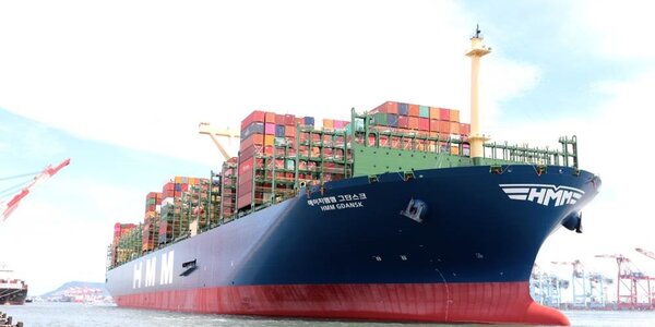 貨櫃船。圖／台灣港務公司提供