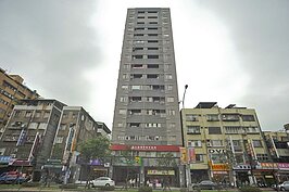 跟戀戀台大一樣，主打的是台大、公館生活圈。