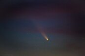 彗星現身東海岸　明天是最後觀賞期限