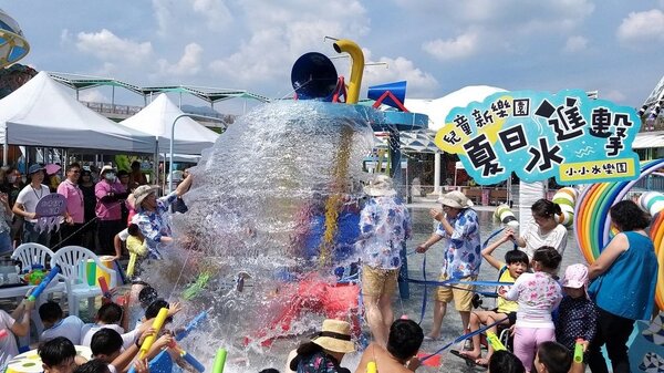 北市首座共融式親水遊樂場在兒童新樂園。圖／台北市政府提供