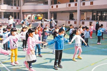 北市公立幼教甄選今年學校提報教甄額數有69個缺額，但教育局卻僅開出30個缺額，讓考生無奈錄取率低。（示意圖／本報社資料照片）