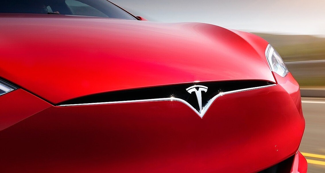 年輕散戶投資人相當喜愛電動車大廠特斯拉(Tesla)的股票。圖/特斯拉官方