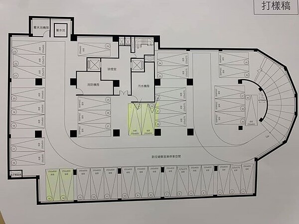 平面車位圖。圖／取自臉書社團《買房知識家（Q你的A）》