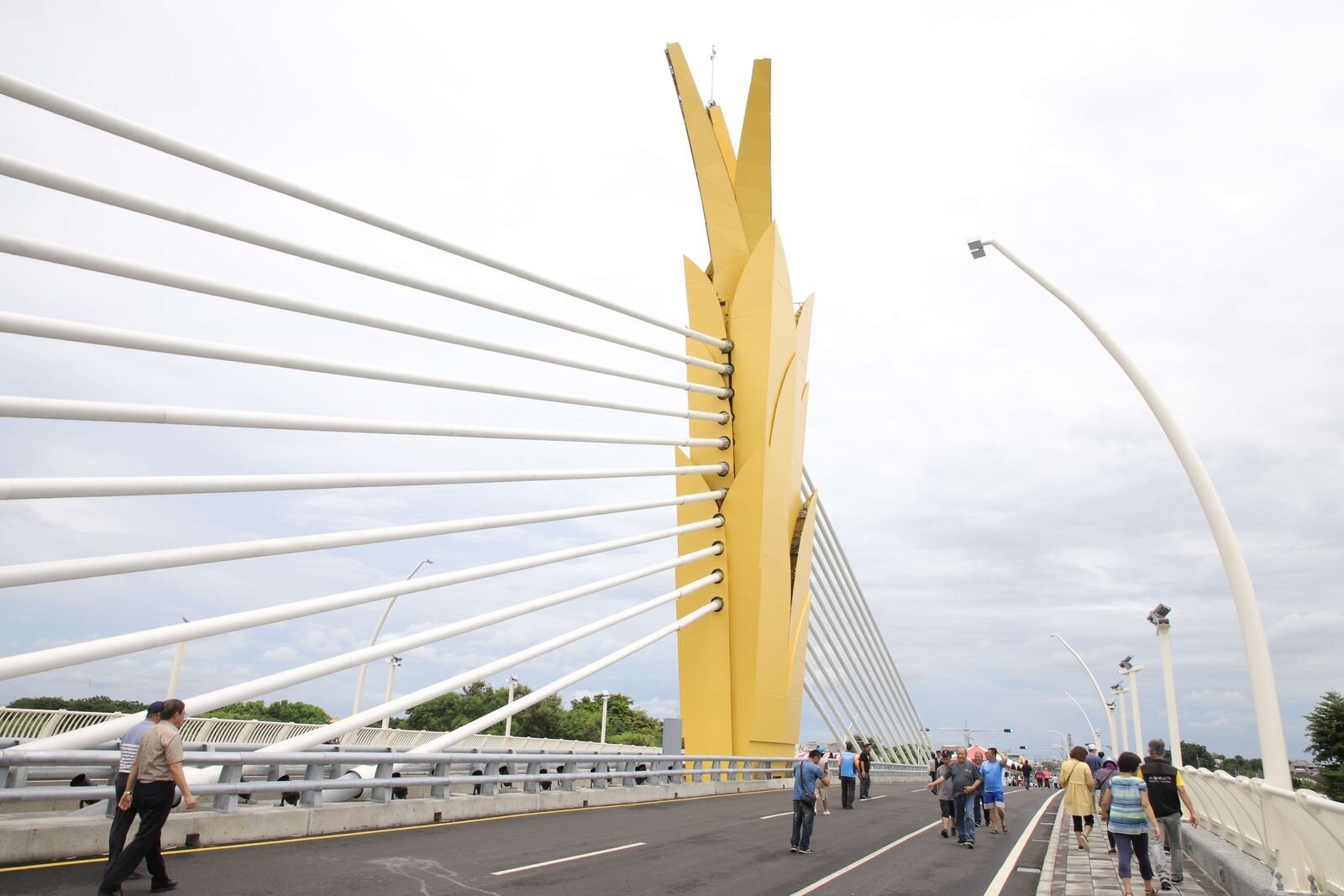 雲禾大橋正式通車後,二崙到高鐵站只要5分鐘車程。圖/雲林縣政府提供