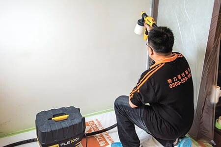 油漆換新服務，特力屋提供全包式專業塗刷、專業施工一條龍服務。圖／特力屋 