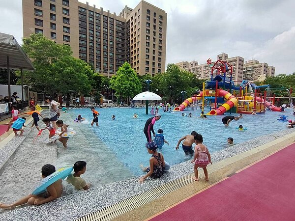 台北親水節今天在自來水園區開幕。圖/台北自來水事業處提供